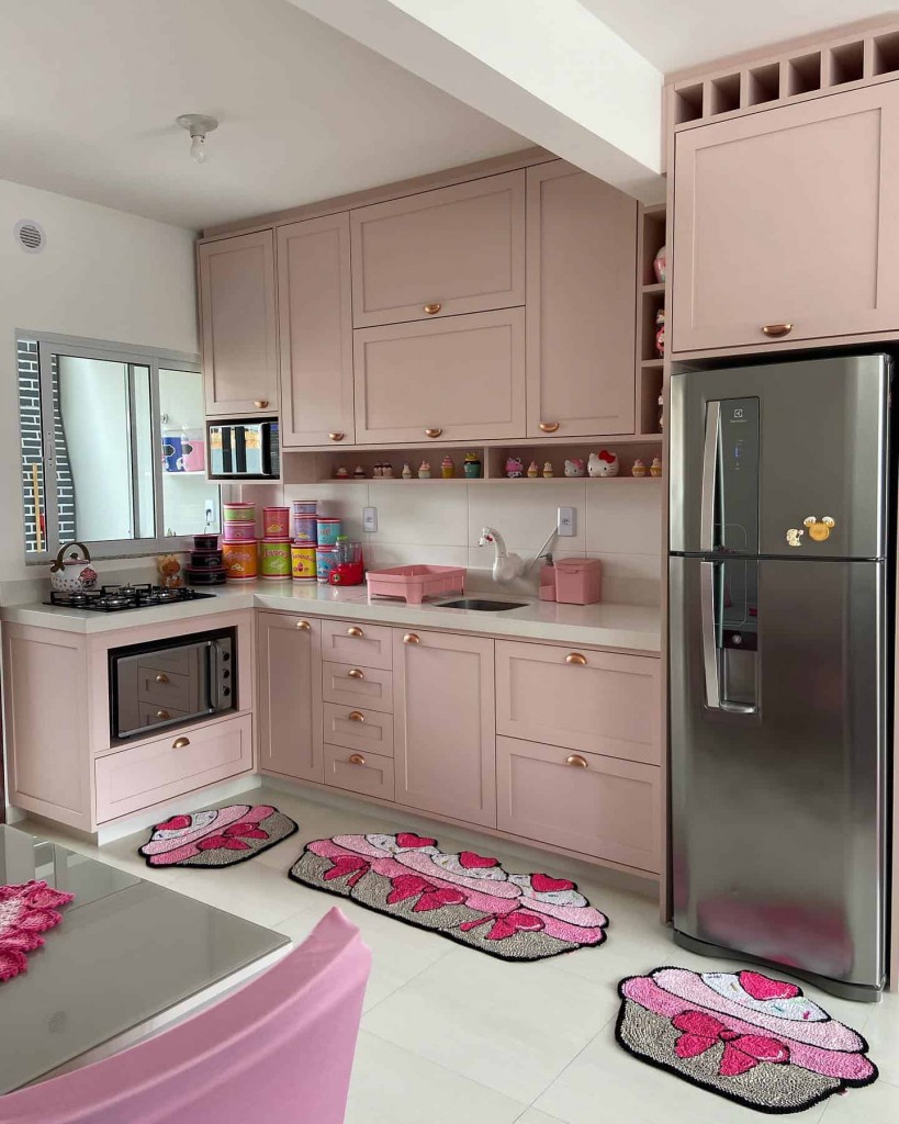 cozinha rosa 8 Cozinha rosa: dicas +15 modelos inspiradores p/ decorar o ambiente.