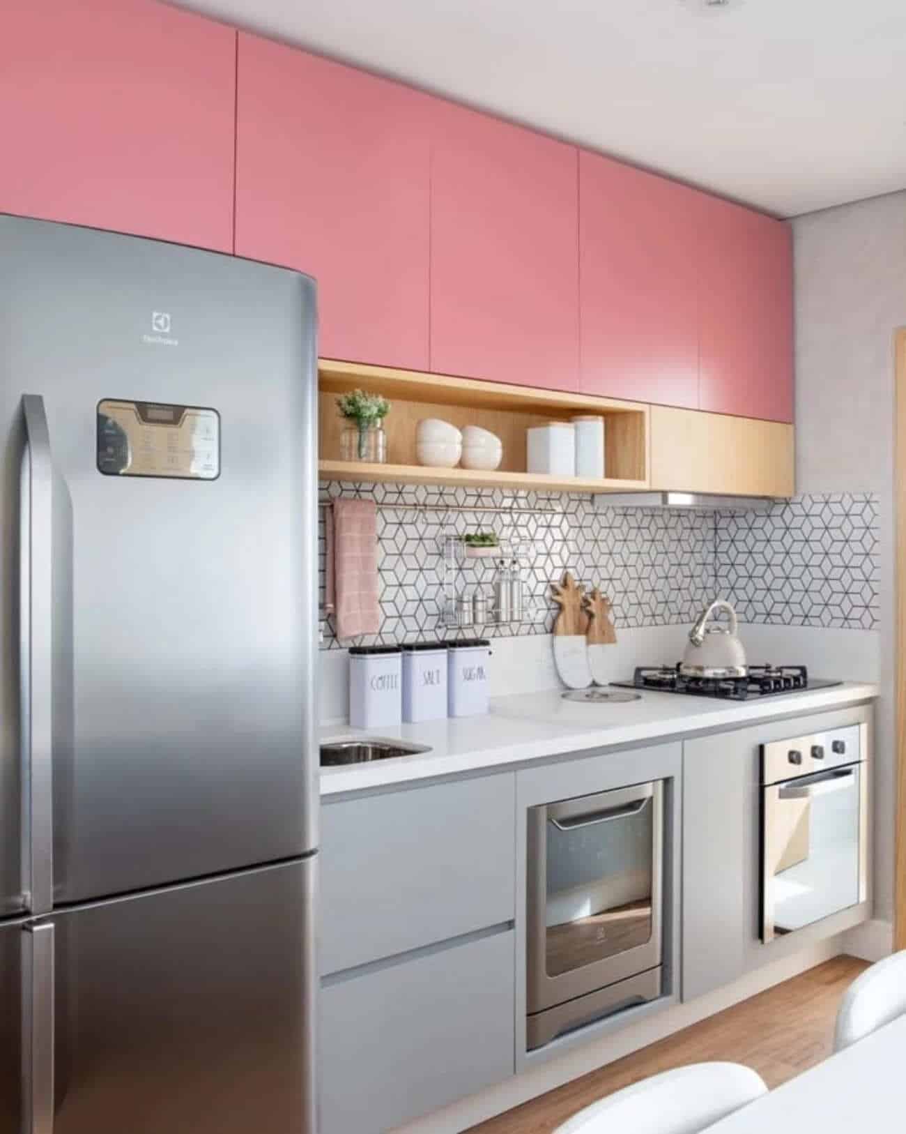 Cozinha rosa: dicas +15 modelos inspiradores p/ decorar o ambiente.