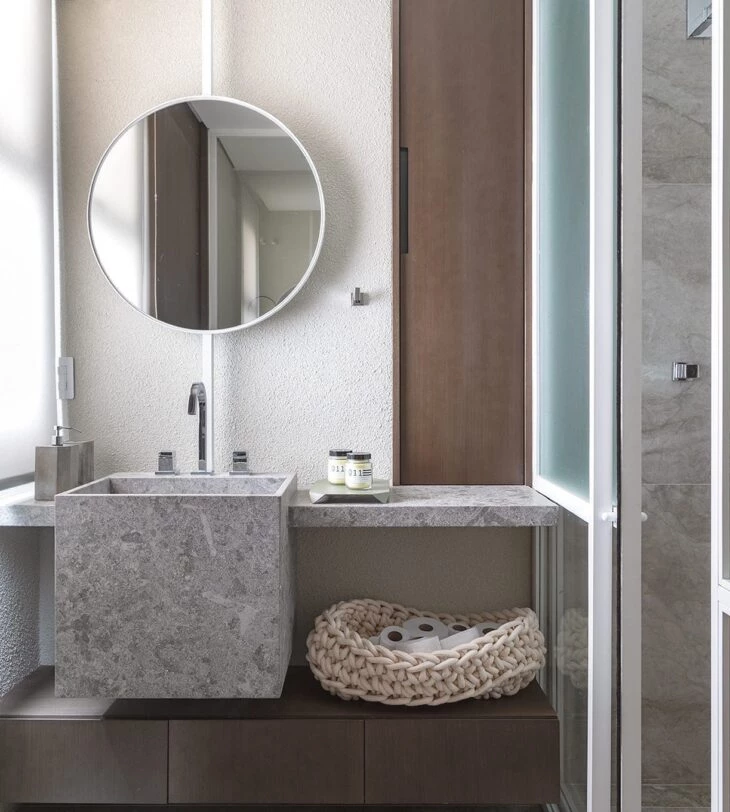 espelho para banheiro 34 730x812 1 Espelho para banheiro: como escolher o modelo ideal para o seu espaço