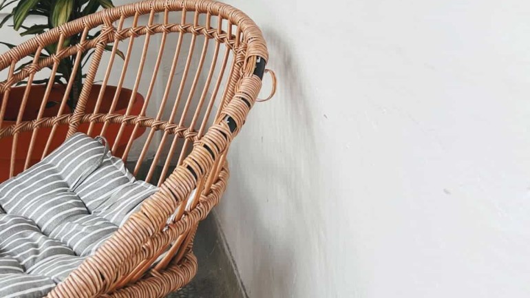 Cadeira de palha: modelos, ideias e dicas para limpeza e conservação.