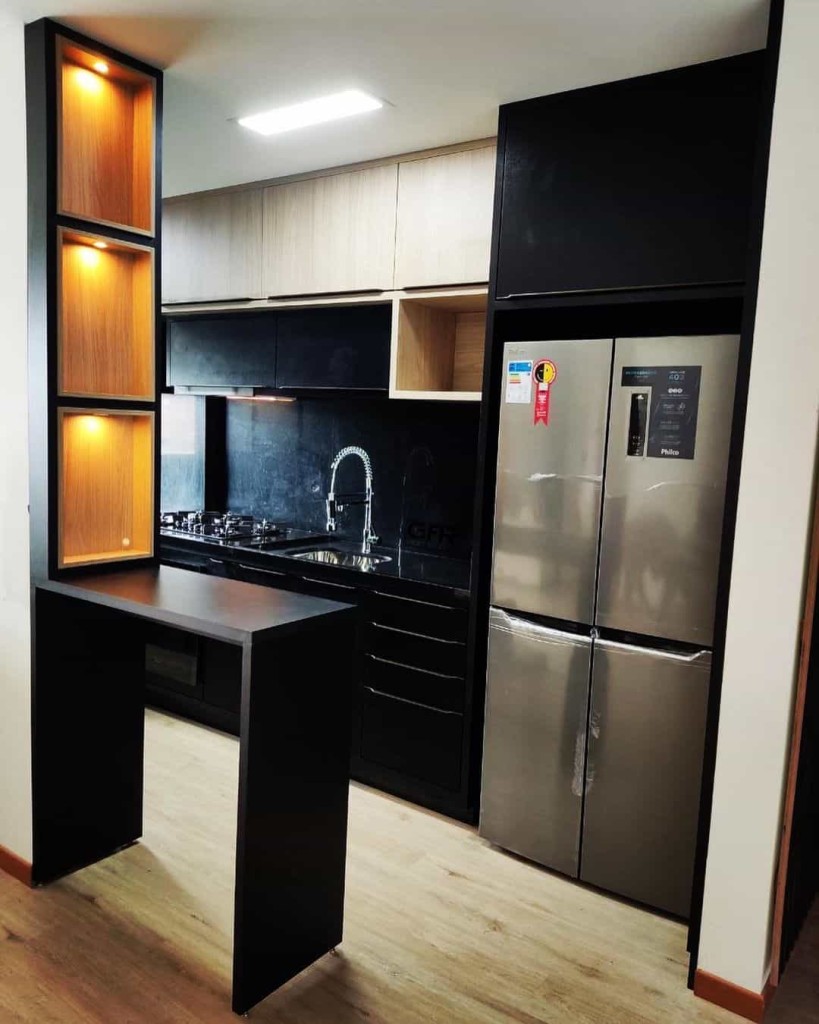 armario de cozinha preto 5 Armário de cozinha preto: dicas +7 modelos inspiradores para apostar na ideia.
