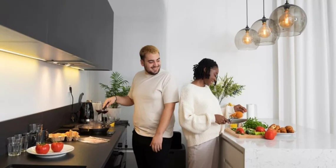 Cozinha planejada para apartamento: o que muda quando o espaço é pequeno