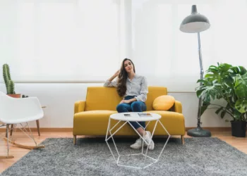 Como Criar uma Sala Aconchegante Sem Gastar Muito