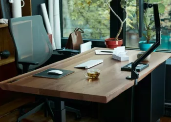 Seguindo as práticas milenares do Feng Shui, o home office poderá ser muito mais produtivo | Foto: Unsplash