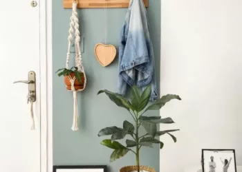 cropped-mini-hall-1.webp