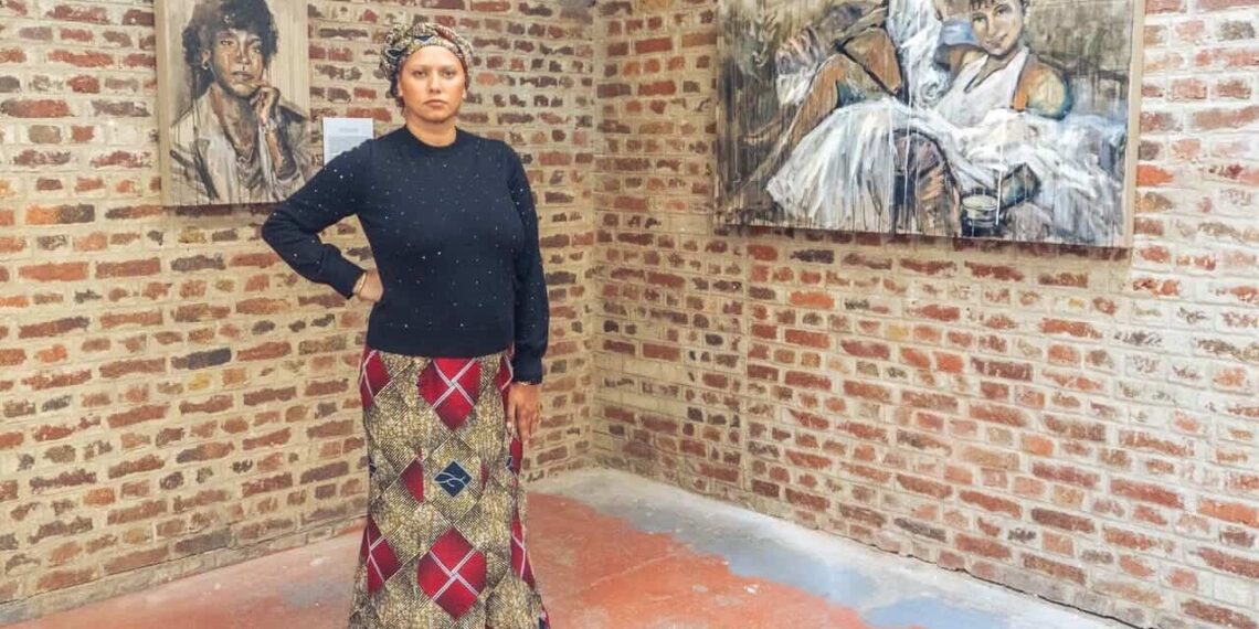 Neste sábado, Panmela Castro pintará ao vivo na exposição “Retratos Relatos: Revisitando a História”