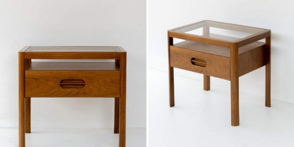 Mesa de Cabeceira GAL | Design por Felipe Zorzeto
Fotos Anselmo Leite