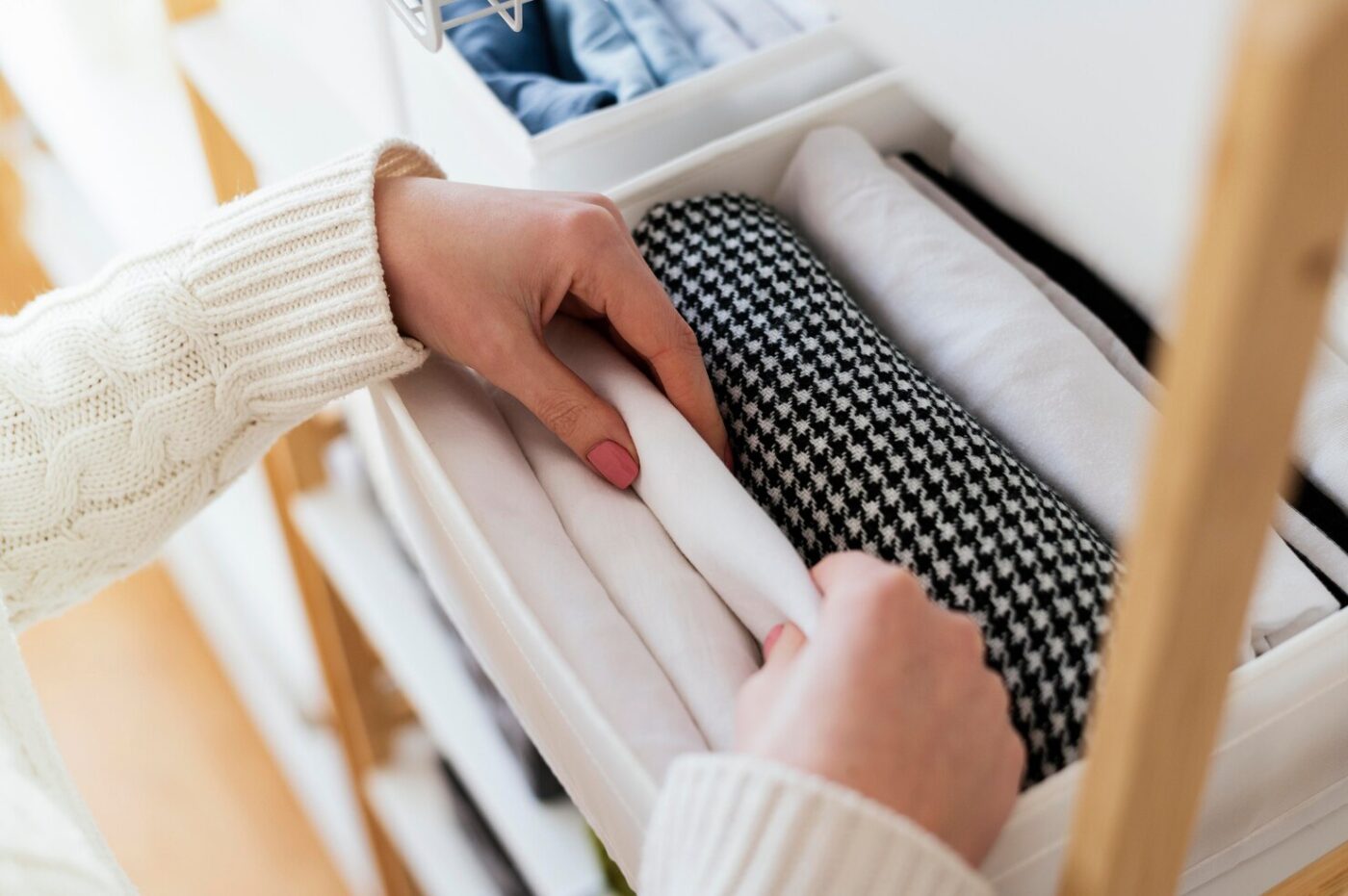 Como organizar gavetas de forma inteligente e funcional