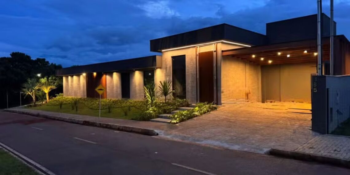 Casa impressa em concreto 3D redefine o alto padrão e transforma inovação em negócio milionário